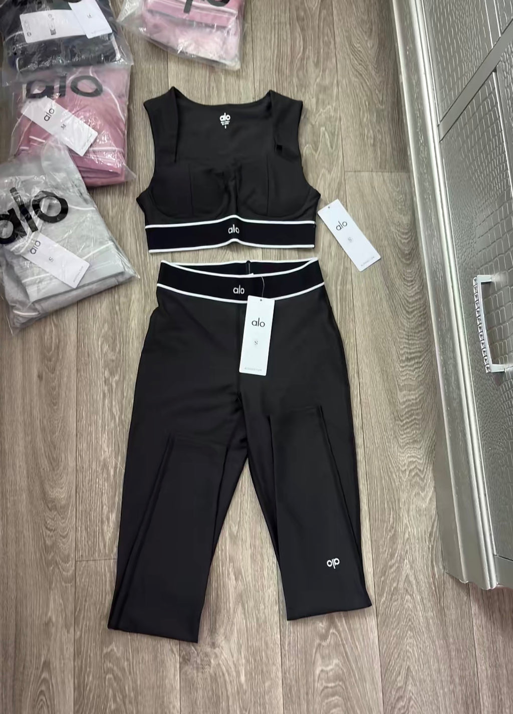 Alo Sets