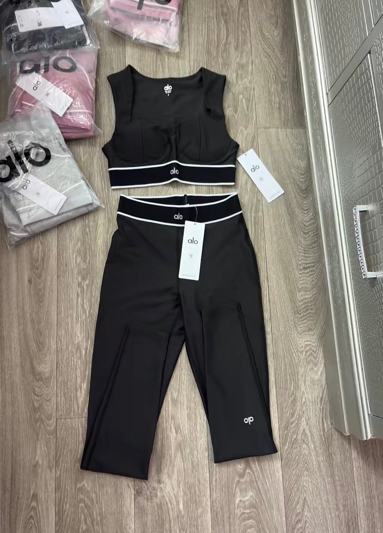 Alo Sets